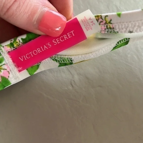 Victoria’s Secret Ruffle Bikini Top - Picture 4 of 5